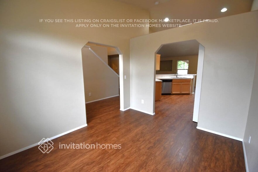 Building Photo - 13311 163rd St Ct E