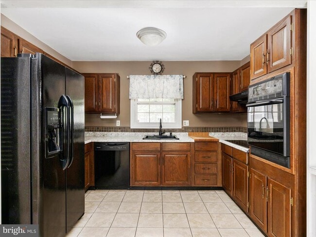 Building Photo - 4405 Manor Hall Ln