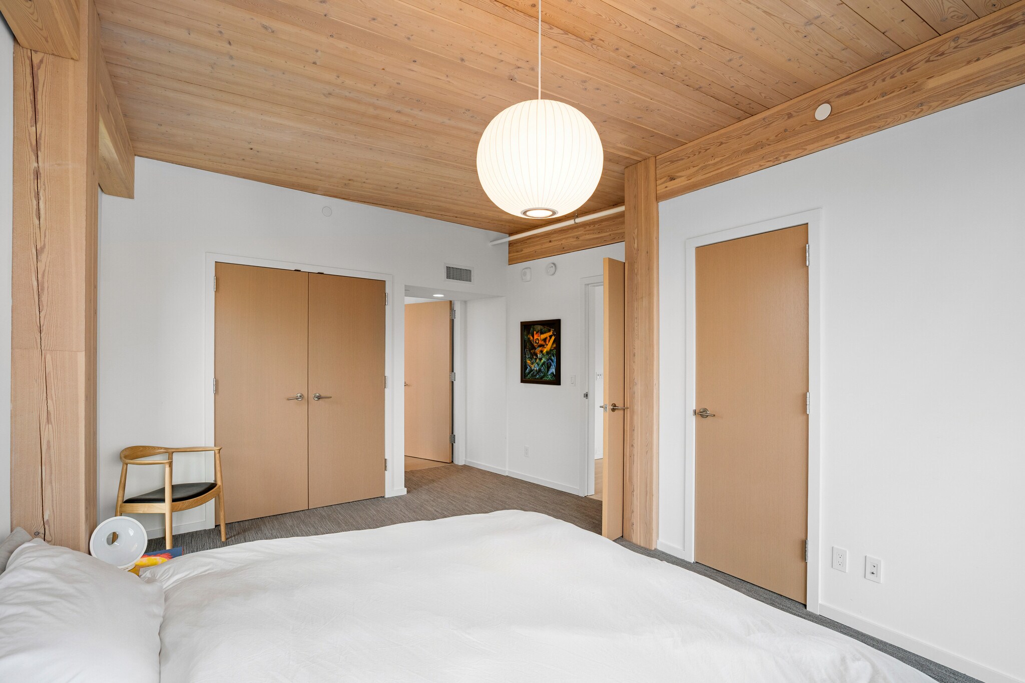 Building Photo - 12 NE Fremont St