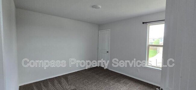 Building Photo - 11212 Raider Dr
