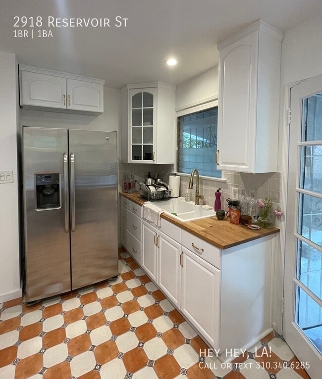 Building Photo - 2918 Reservoir St