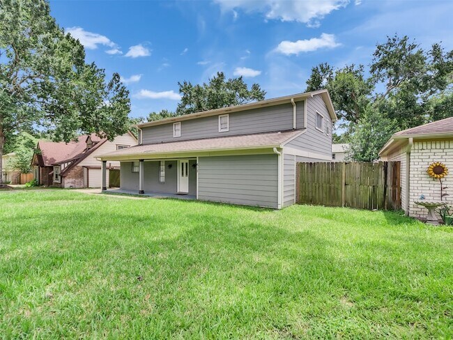 Building Photo - 612 Orangewood Dr