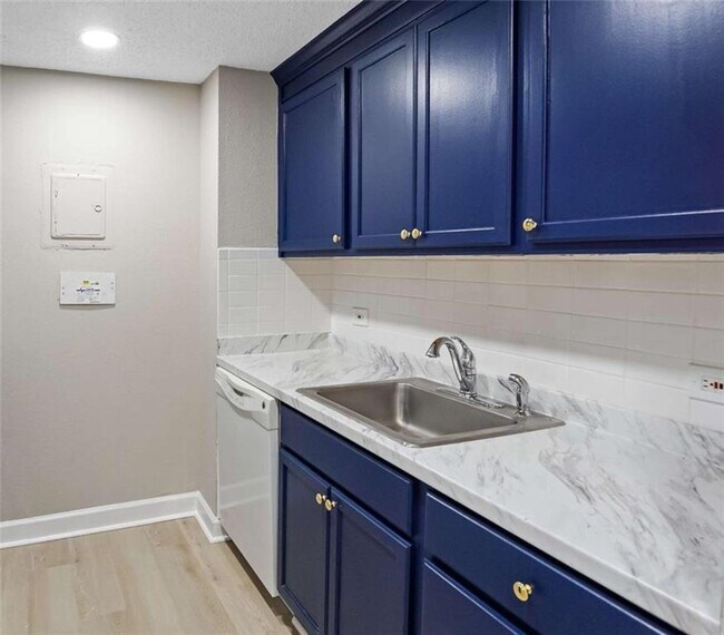 Building Photo - 375 Ralph McGill Blvd NE