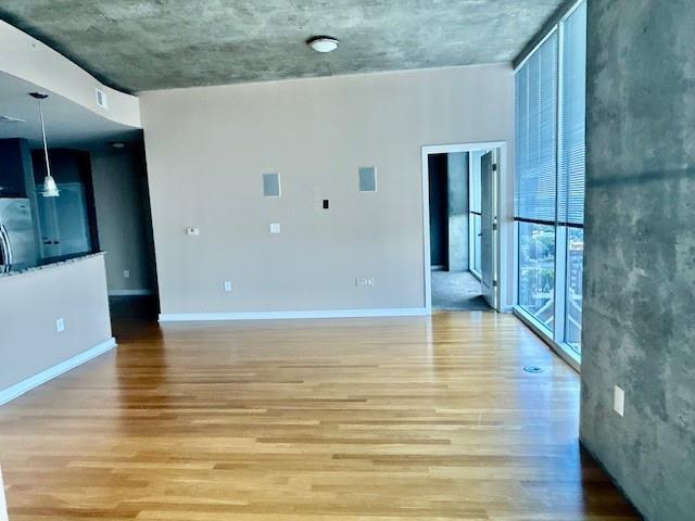 Building Photo - 400 W Peachtree St NW