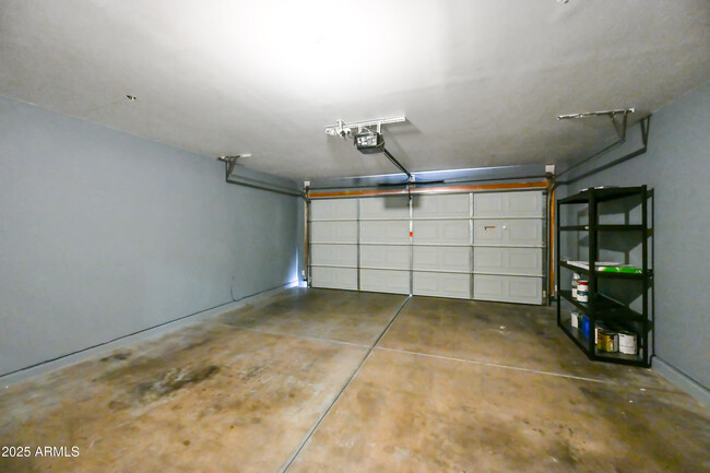 Building Photo - 7500 E Deer Valley Rd