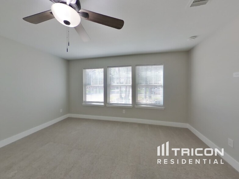 Building Photo - 406 Binnacle Way