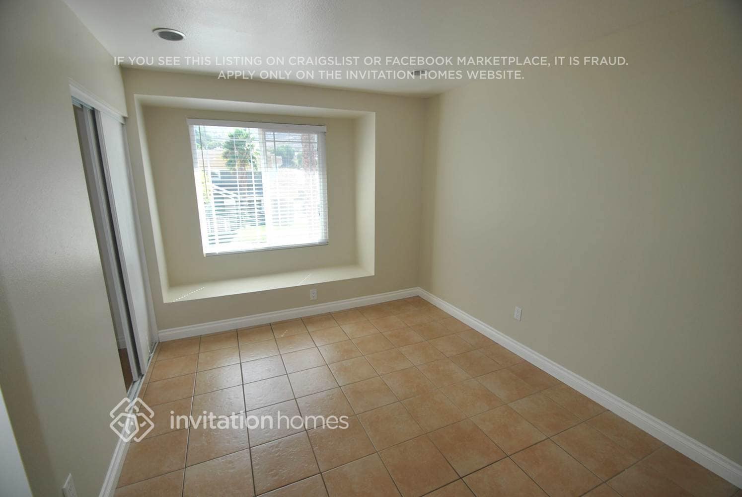 Building Photo - 14772 Long View Dr