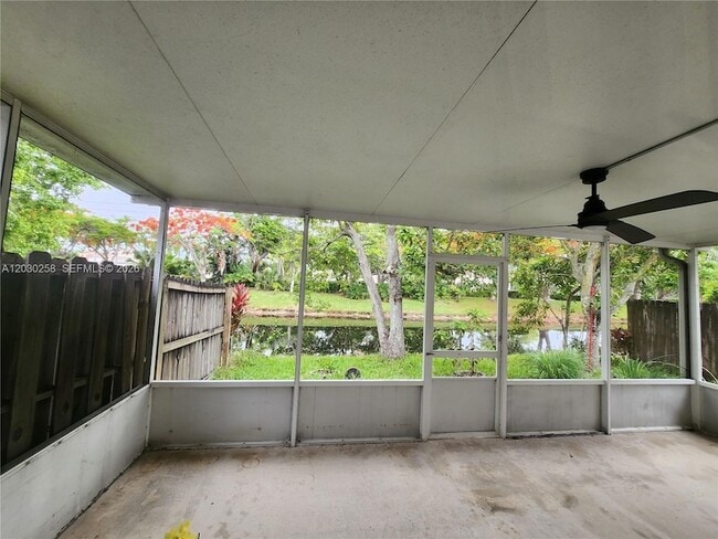 Building Photo - 3332 Orinoco Ln