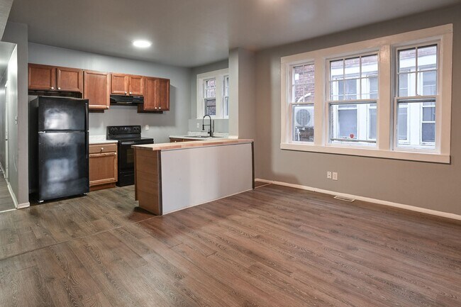 Building Photo - 1828-1830 N 3rd St