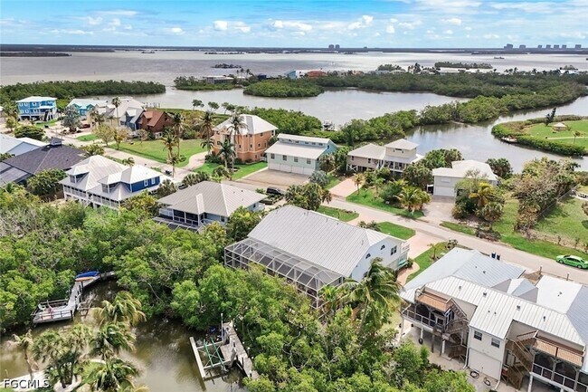 Building Photo - 21580 Indian Bayou Dr