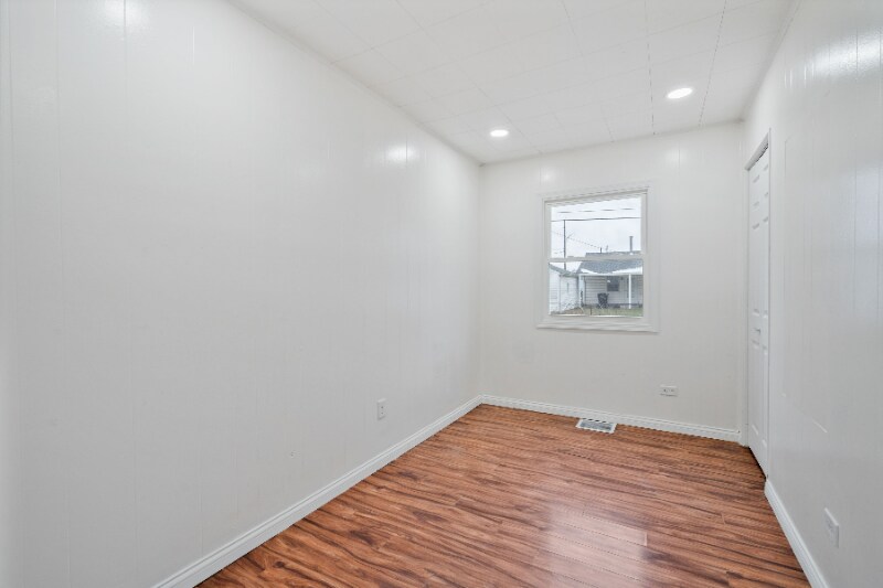 Building Photo - 2519 Walker Ave