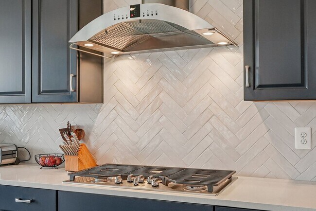 Building Photo - 101 Milvian Wy SE