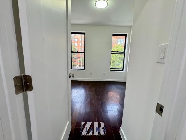 Building Photo - 2 bedroom in Brooklyn NY 11217