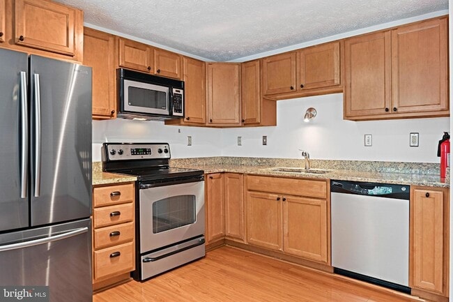 Building Photo - 1646 Barnstead Dr