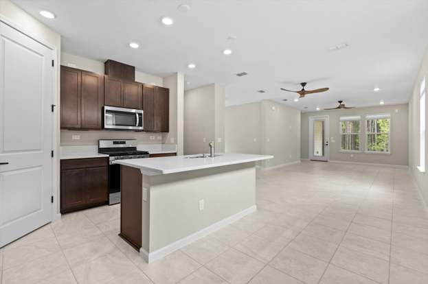 Building Photo - 1116 Rustic Mill Dr