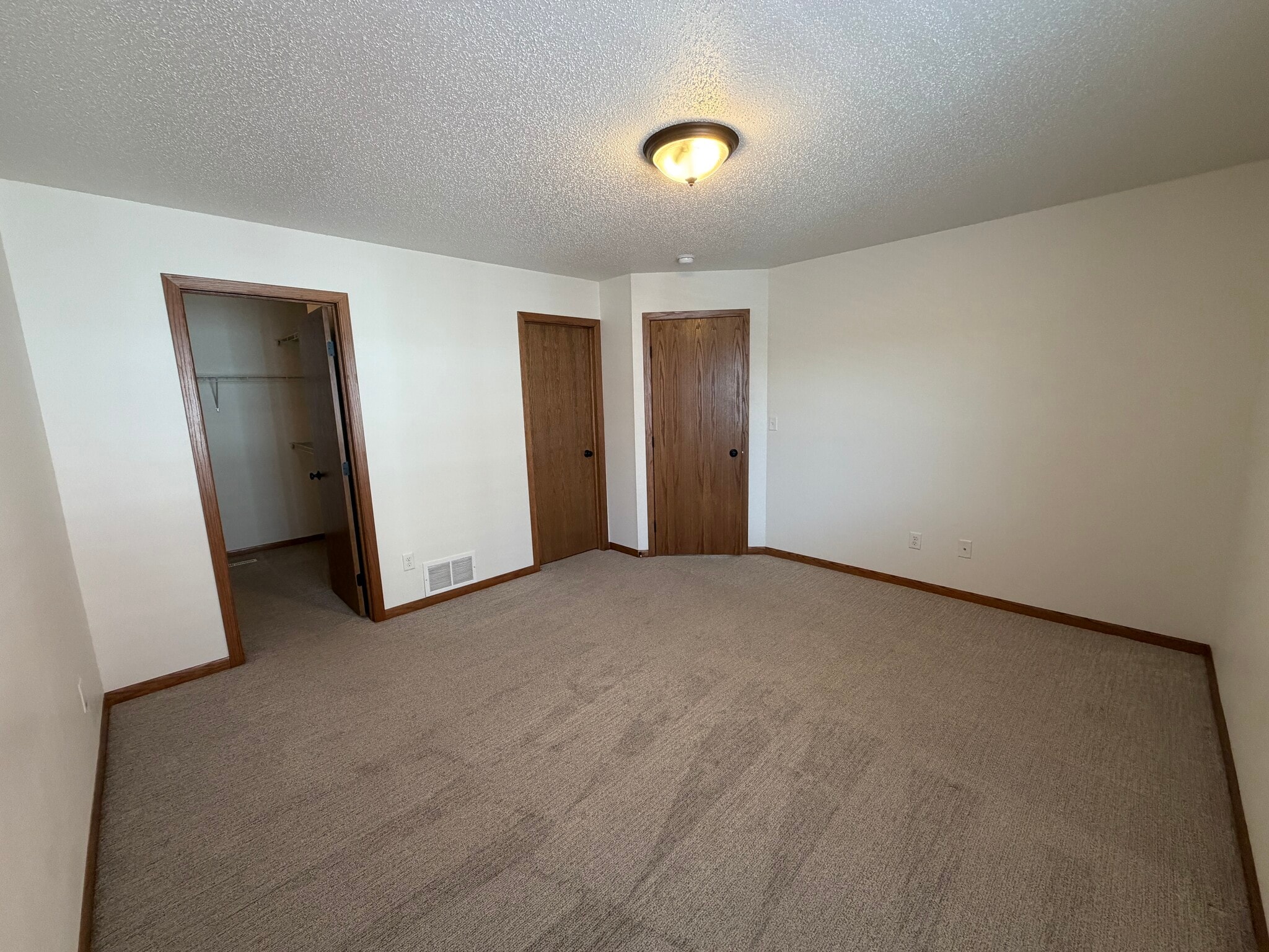 Building Photo - 2480 5th St W