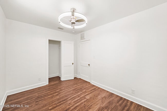Building Photo - 569 W 49th St