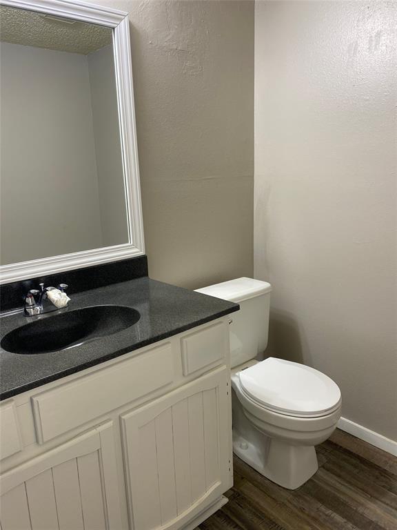 Building Photo - 1409 Courtney Pl