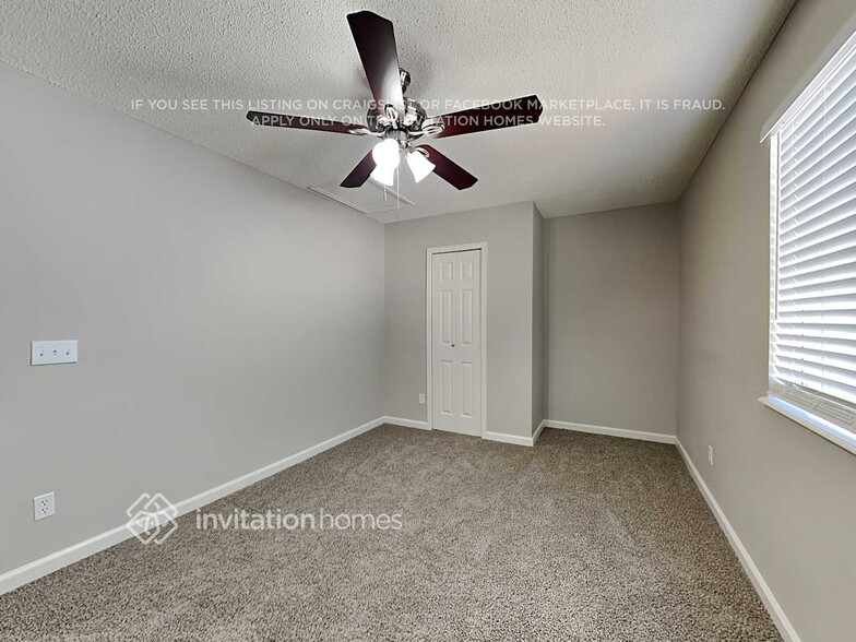 Building Photo - 6955 Stockwell Dr