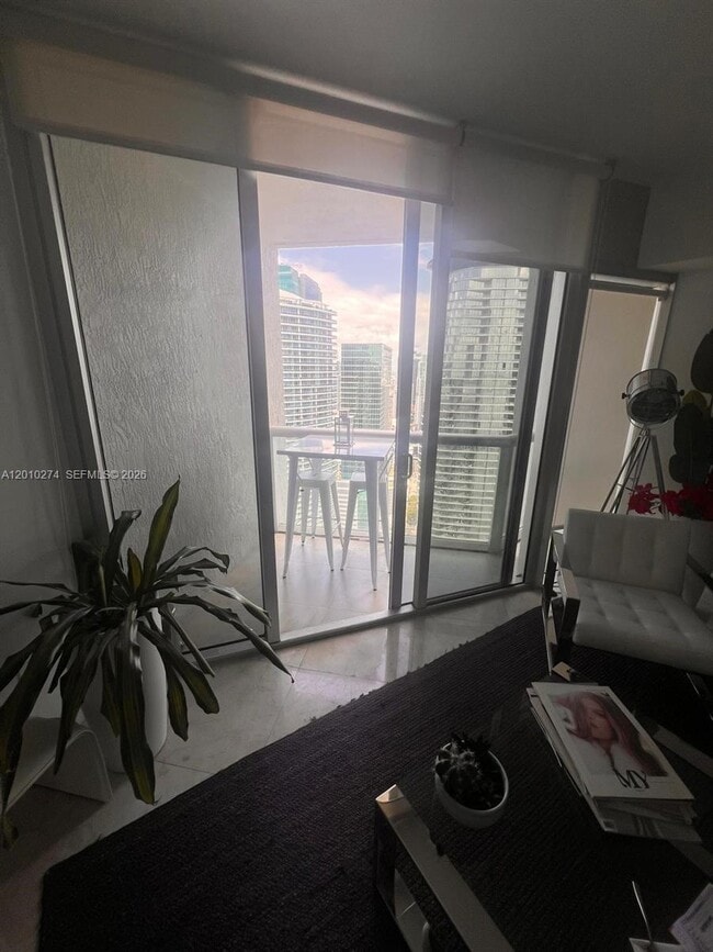 Building Photo - 475 Brickell Ave