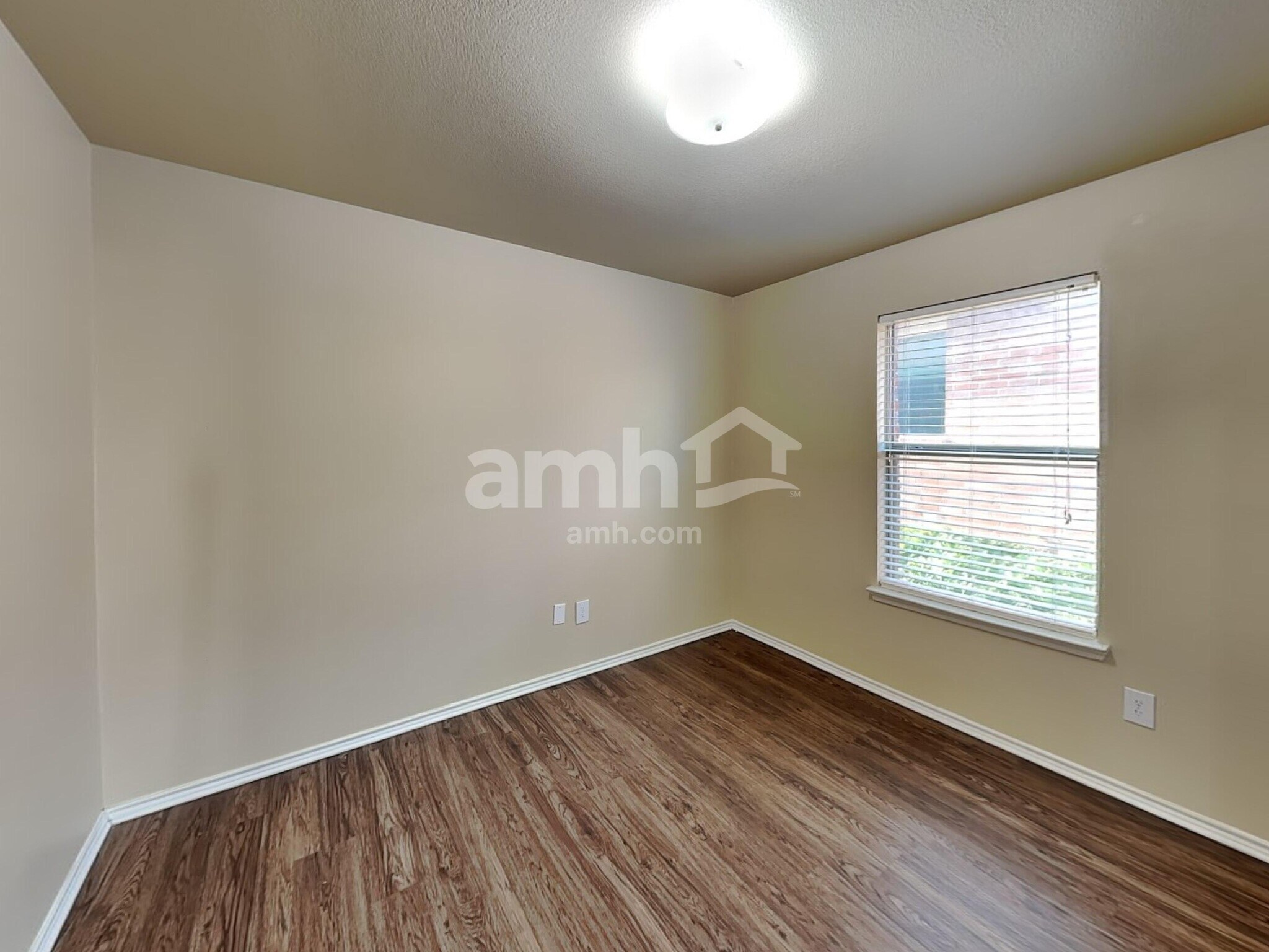 Building Photo - 3917 Cane River Rd