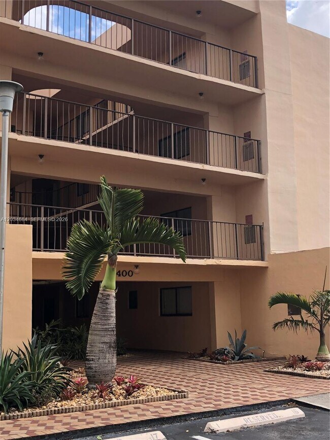 Building Photo - 8400 SW 133rd Avenue Rd
