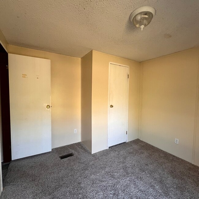 Building Photo - 1477 Holly Grove Rd
