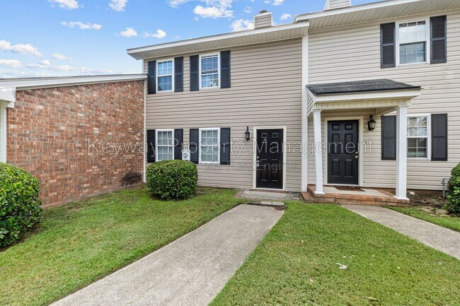 Building Photo - 3930 Almon Dr