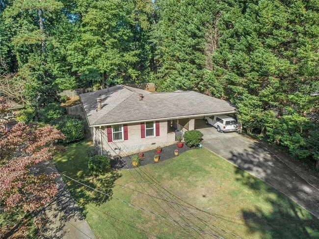 Building Photo - 1220 Blueberry Trail