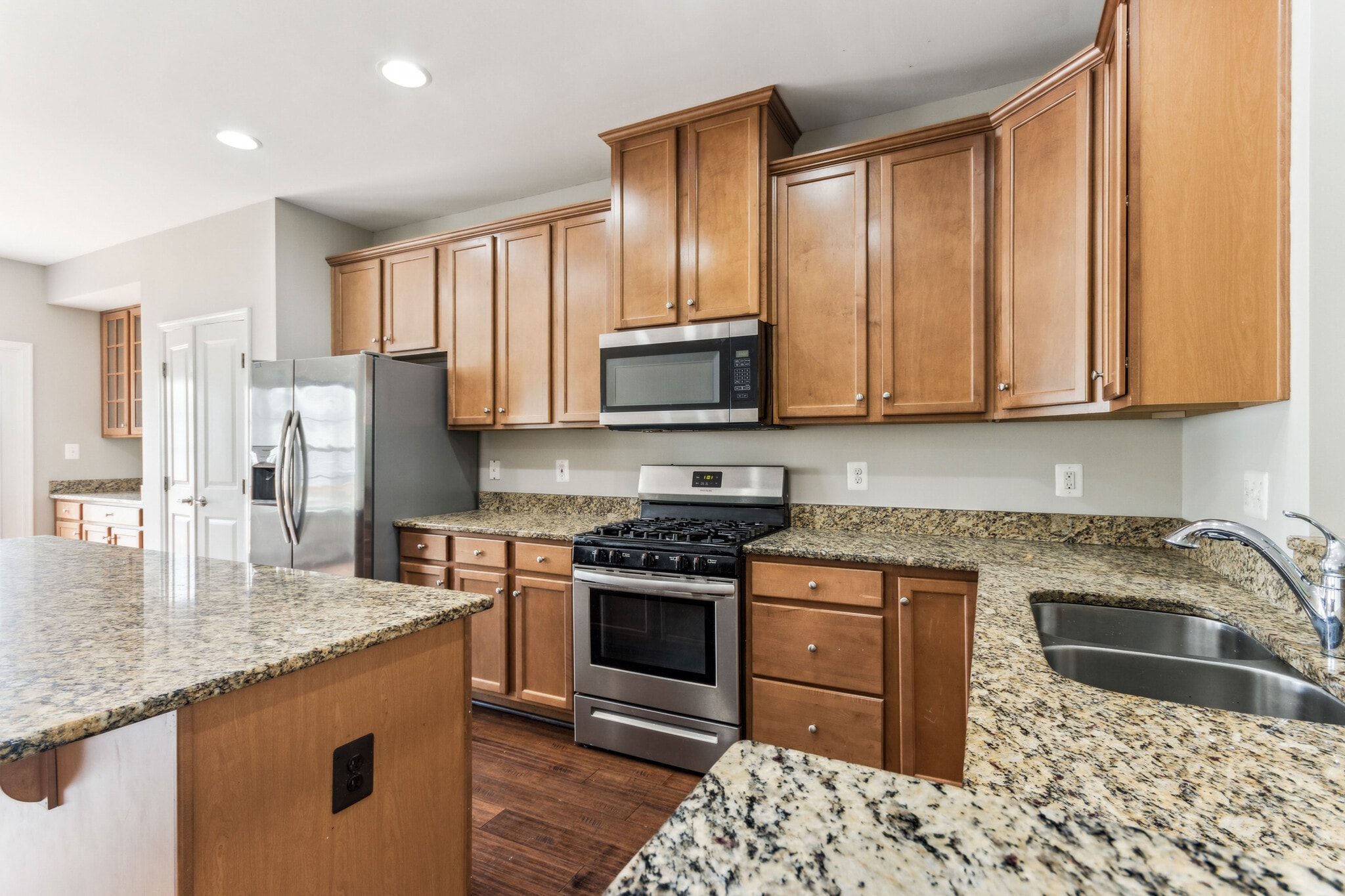 Kitchen - 3107 Alliance Ct