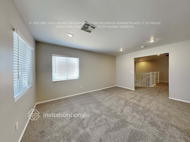 Building Photo - 9709 Maywood Ct