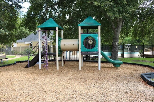 Building Photo - 18635 Bridoon Dr