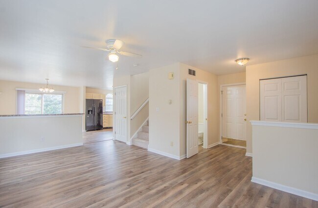 Building Photo - 247 Academy Ln