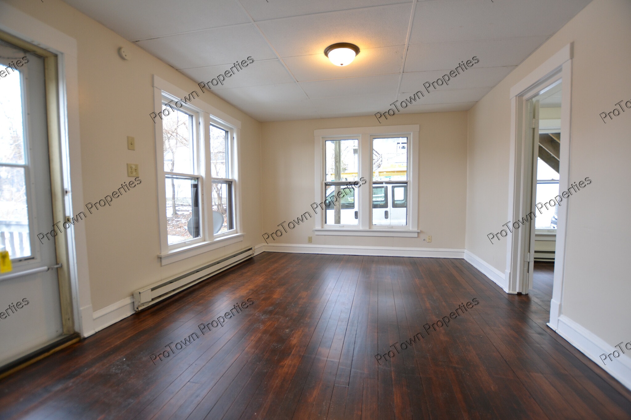 Building Photo - 108 Nicholson St