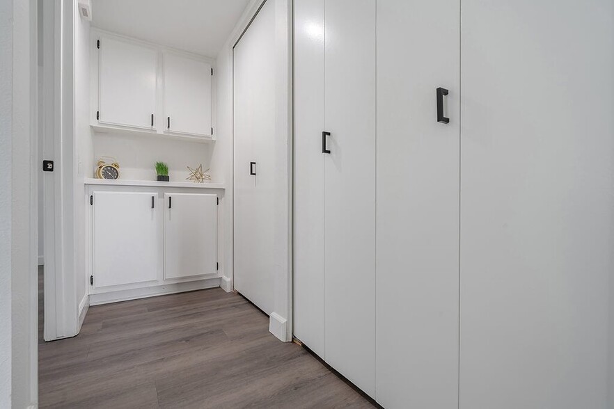 Building Photo - The Resort at Encinitas