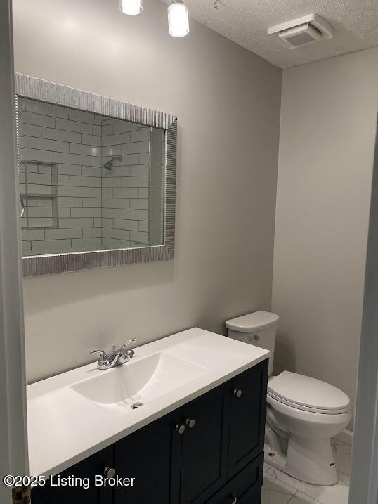 Building Photo - 3010 Arjay Ln