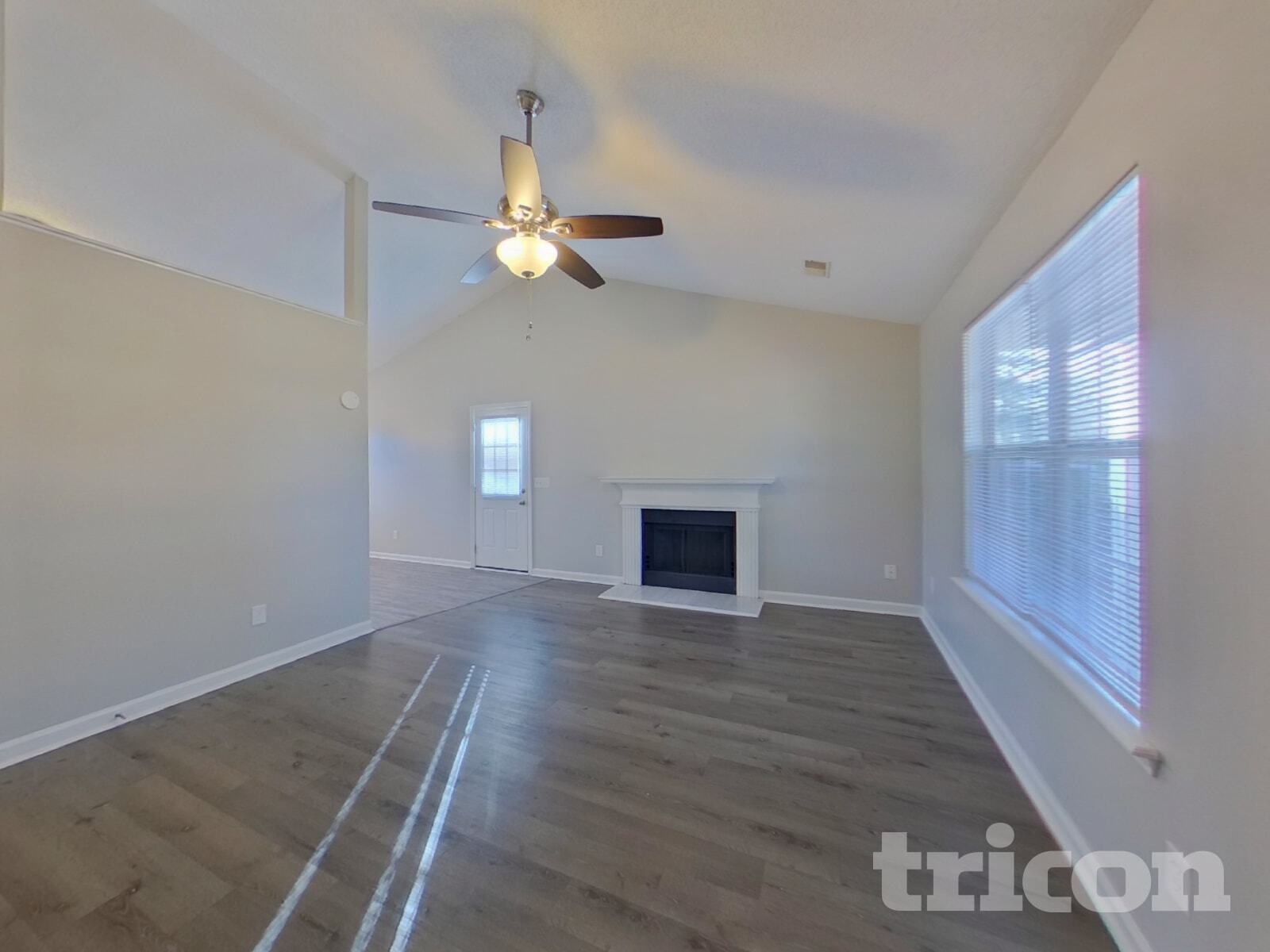 Building Photo - 500 Rockhaven Dr