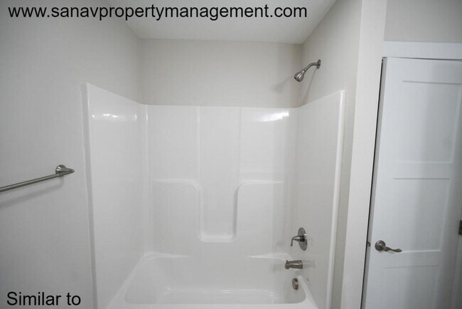 Building Photo - "Luxury Redefined: Discover Your Dream Home Today"