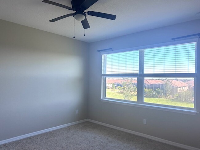 Building Photo - IMMACULATE 2/2- UPSTAIRS CONDO - PALMER RA...