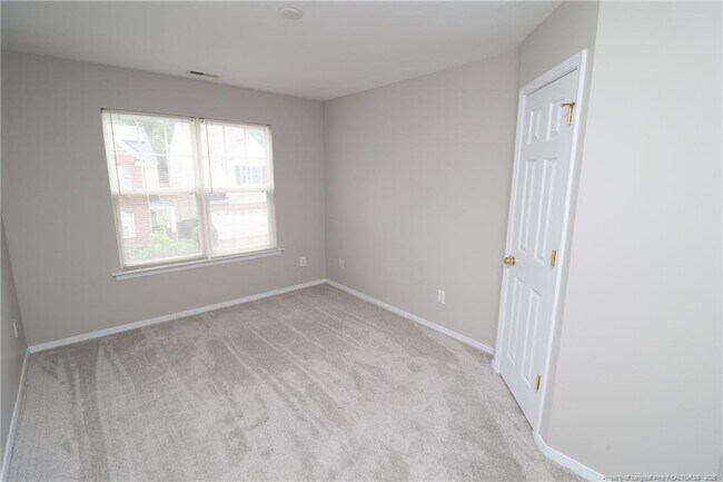 Building Photo - 104 Bell Tower Way