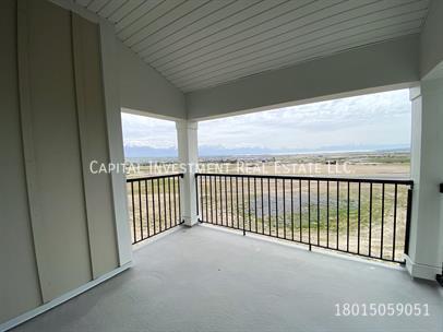 Building Photo - 947 W Coral Charm Wy