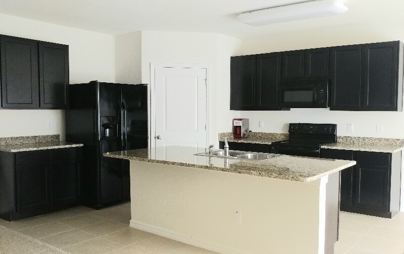 Building Photo - 3936 Bramblewood Loop