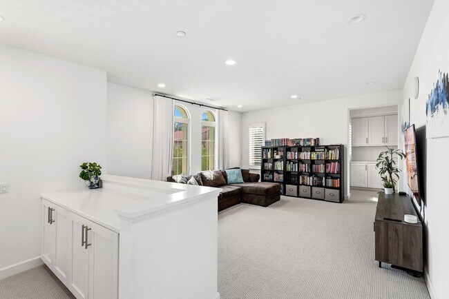 Building Photo - Guard-Gated Orchard Hills Home in The Groves | 4 Bed + Loft + Private Suite