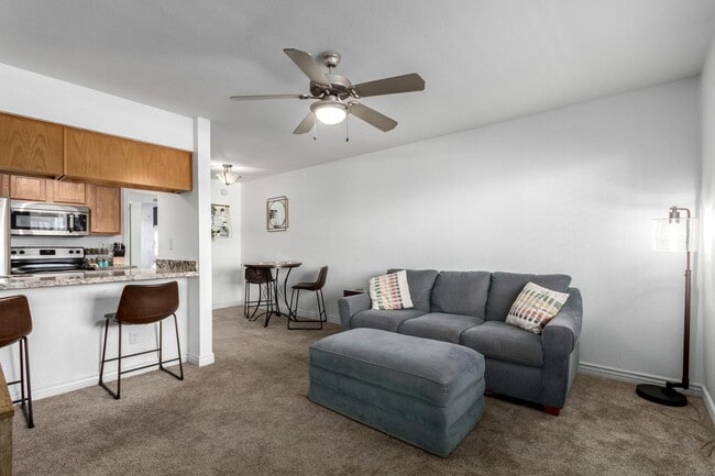 Building Photo - 5995 N 78th St