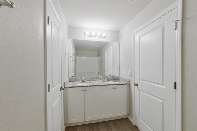 Building Photo - 18310 Gibraltar Ln