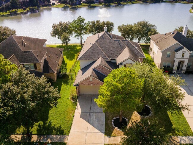 Building Photo - 25311 Hamden Valley Dr