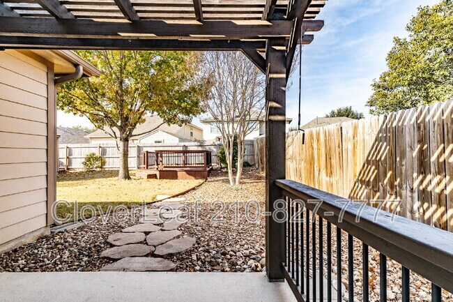 Building Photo - 8439 Painted Wagon