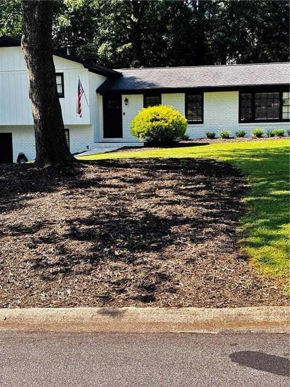 Primary Photo - 140 Timberland St