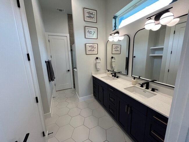 Building Photo - 3507 Oak Springs Dr