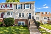 Building Photo - 1618 E Bancroft Ln
